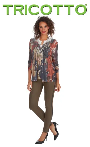 221-F20 (Blouse)  Wear with matching camisole 222-F20