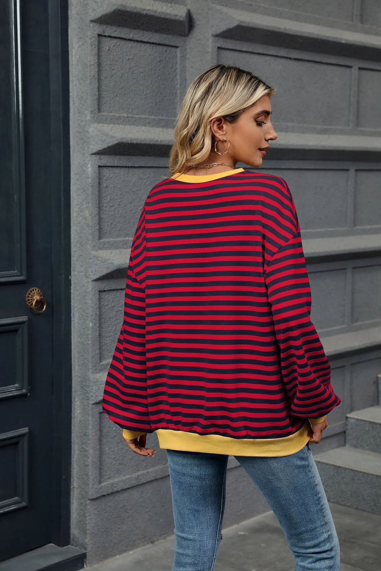 Contrasting Color Splicing Loose Long-sleeved Striped Crew Neck Sweater