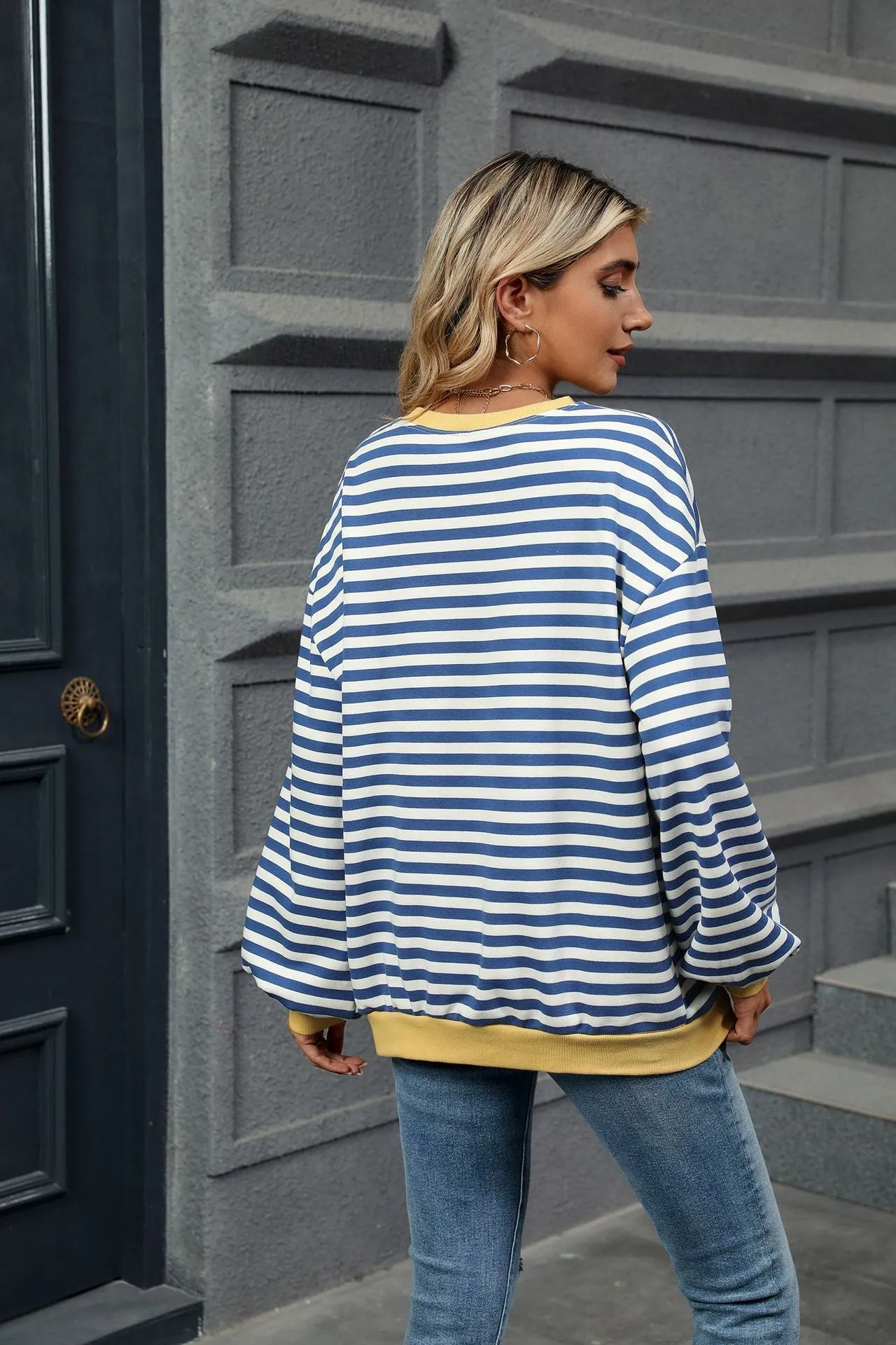 Contrasting Color Splicing Loose Long-sleeved Striped Crew Neck Sweater