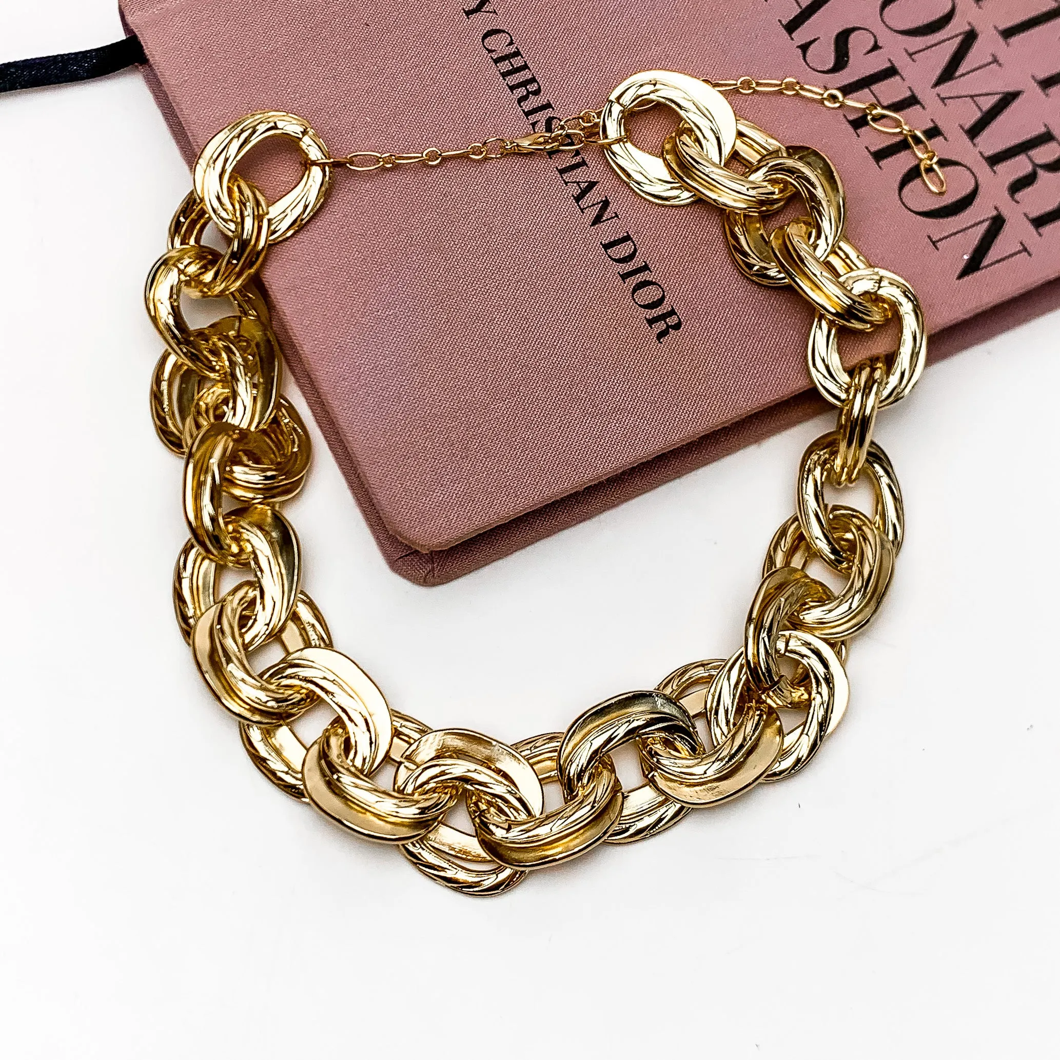 Fall Fashion Gold Tone Chain Necklace