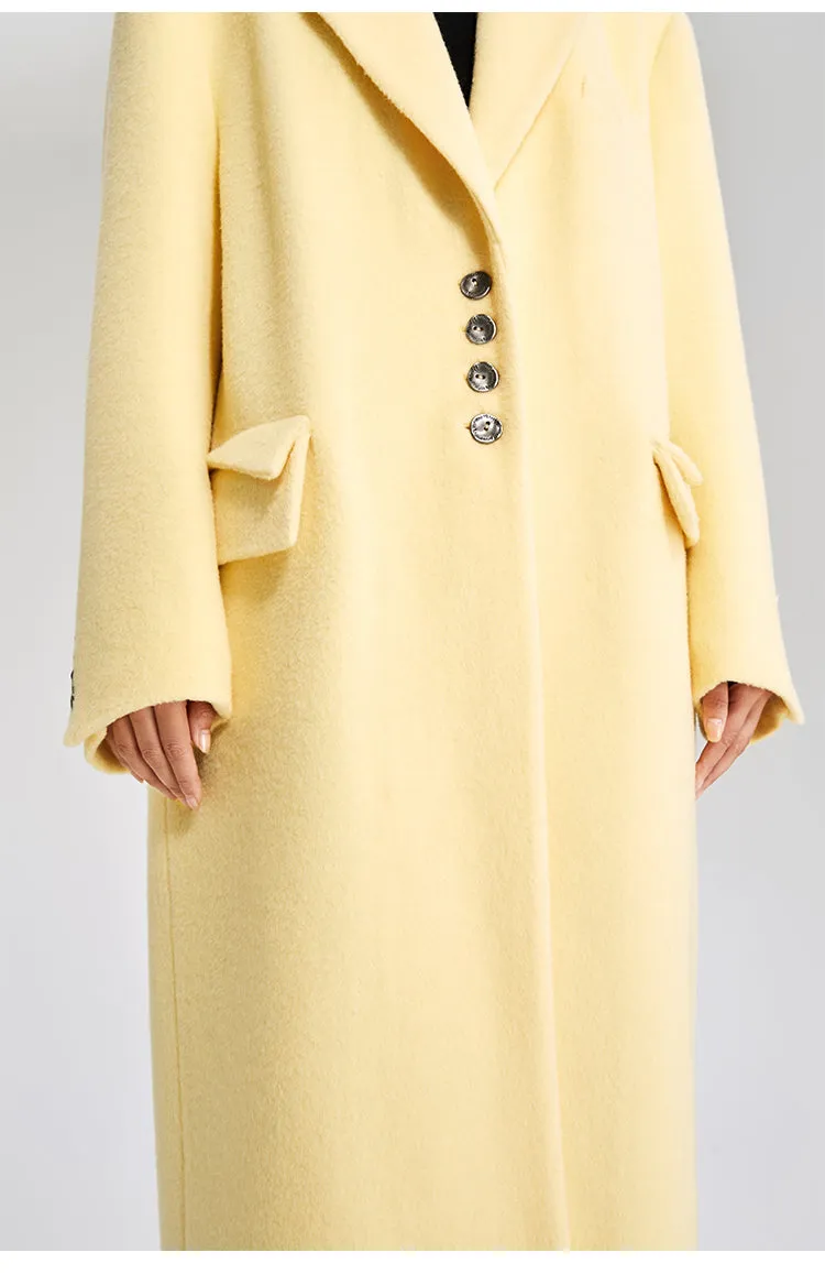 LEDI W CURVED WIDE SHOULDERS, LONG yellow COAT