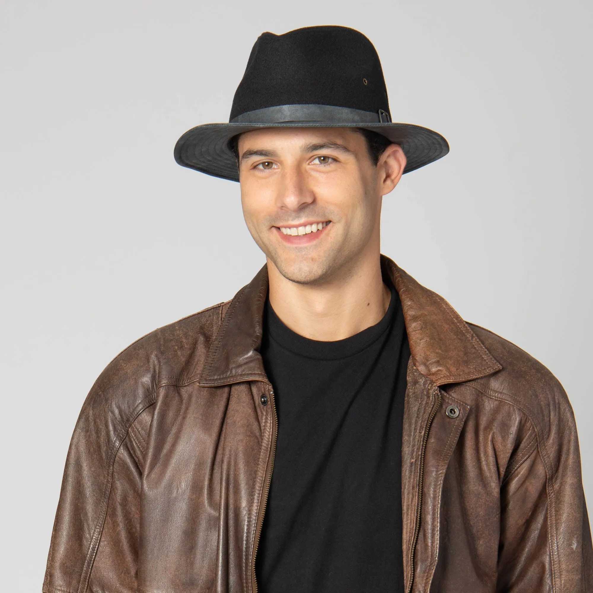 Men's Faux Felt Fedora with Matching Faux Leather Band