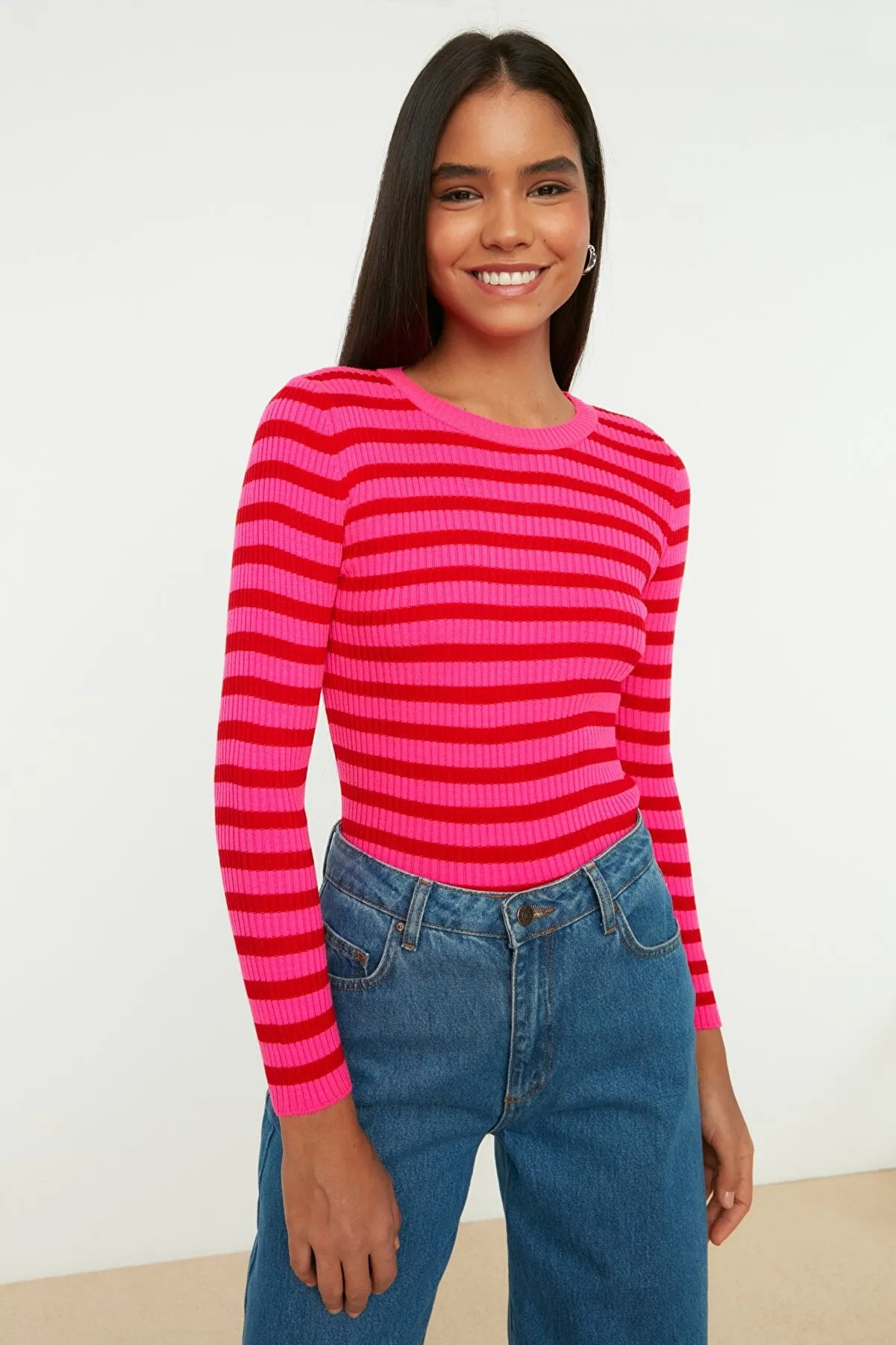 pink and red Stripe top