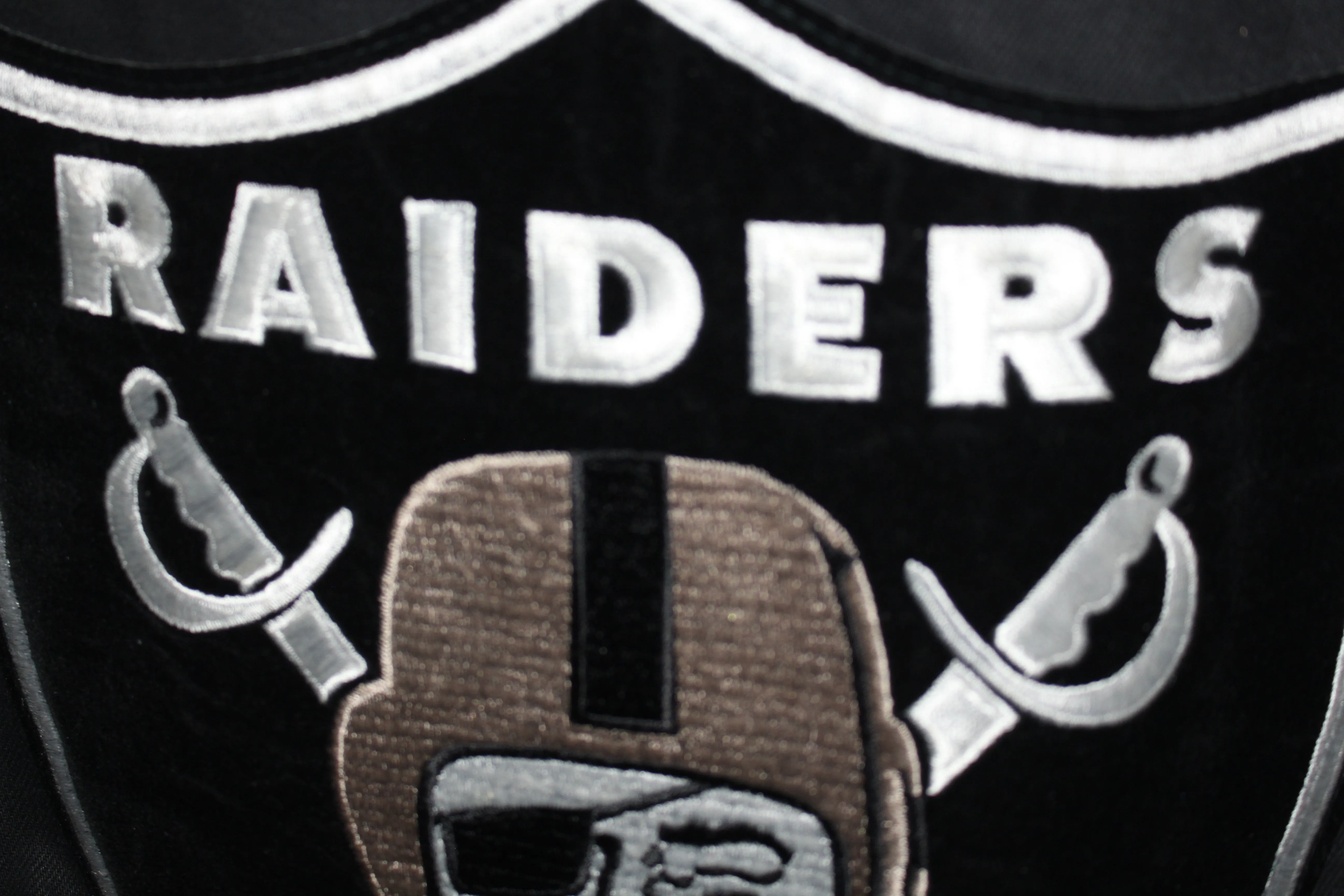 Rare Oakland Raiders Jeff Hamilton Leather Jacket (L)