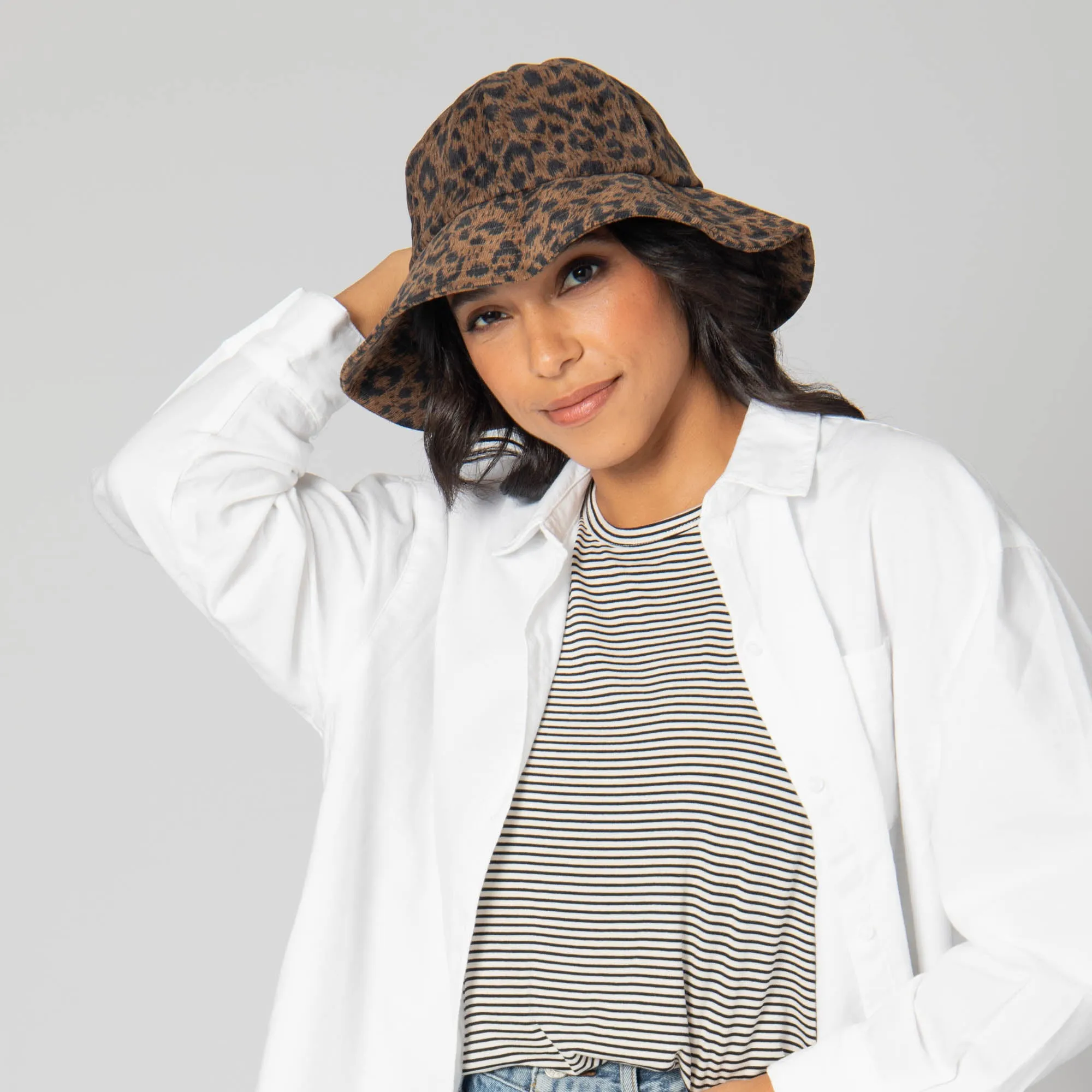 Roxie - 6 Panel Bucket Hat with Leopard Pattern