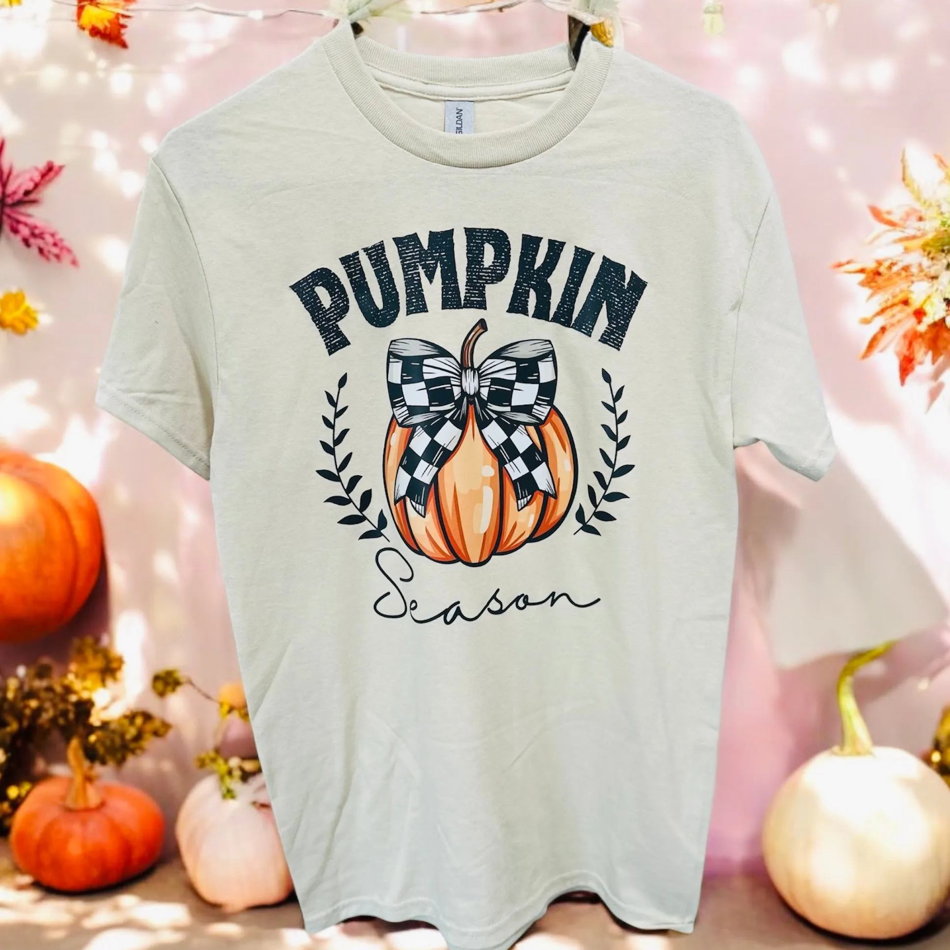 Sand Bow Tied Pumpkin Graphic Tee