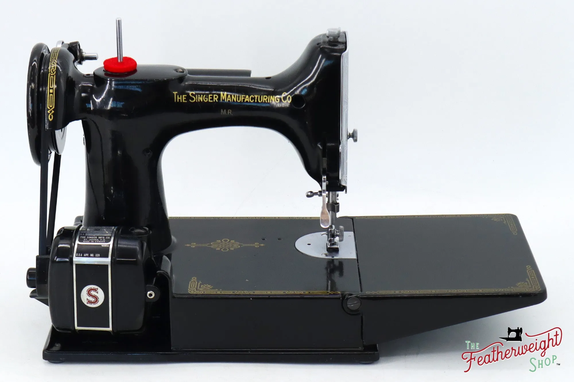 Singer Featherweight 221K, RARE 'M.R.' - EF696*** - Centennial