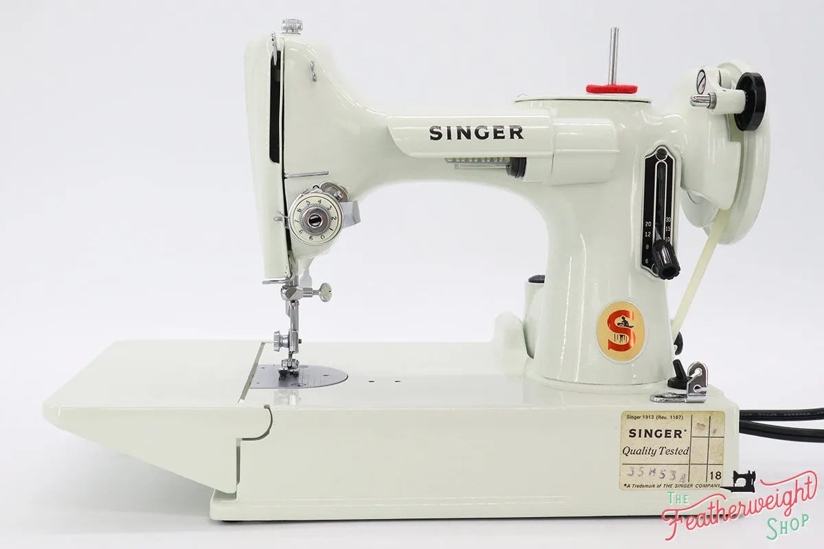 Singer Featherweight 221K Sewing Machine, British WHITE FA226*** Grade 9!!!