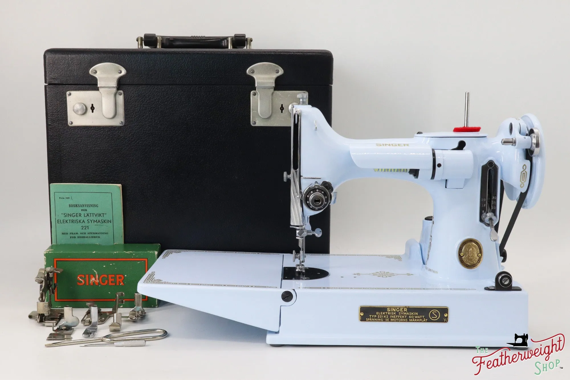 Singer Featherweight Swedish 221K EH138*** - Fully Restored in Cinderella Blue