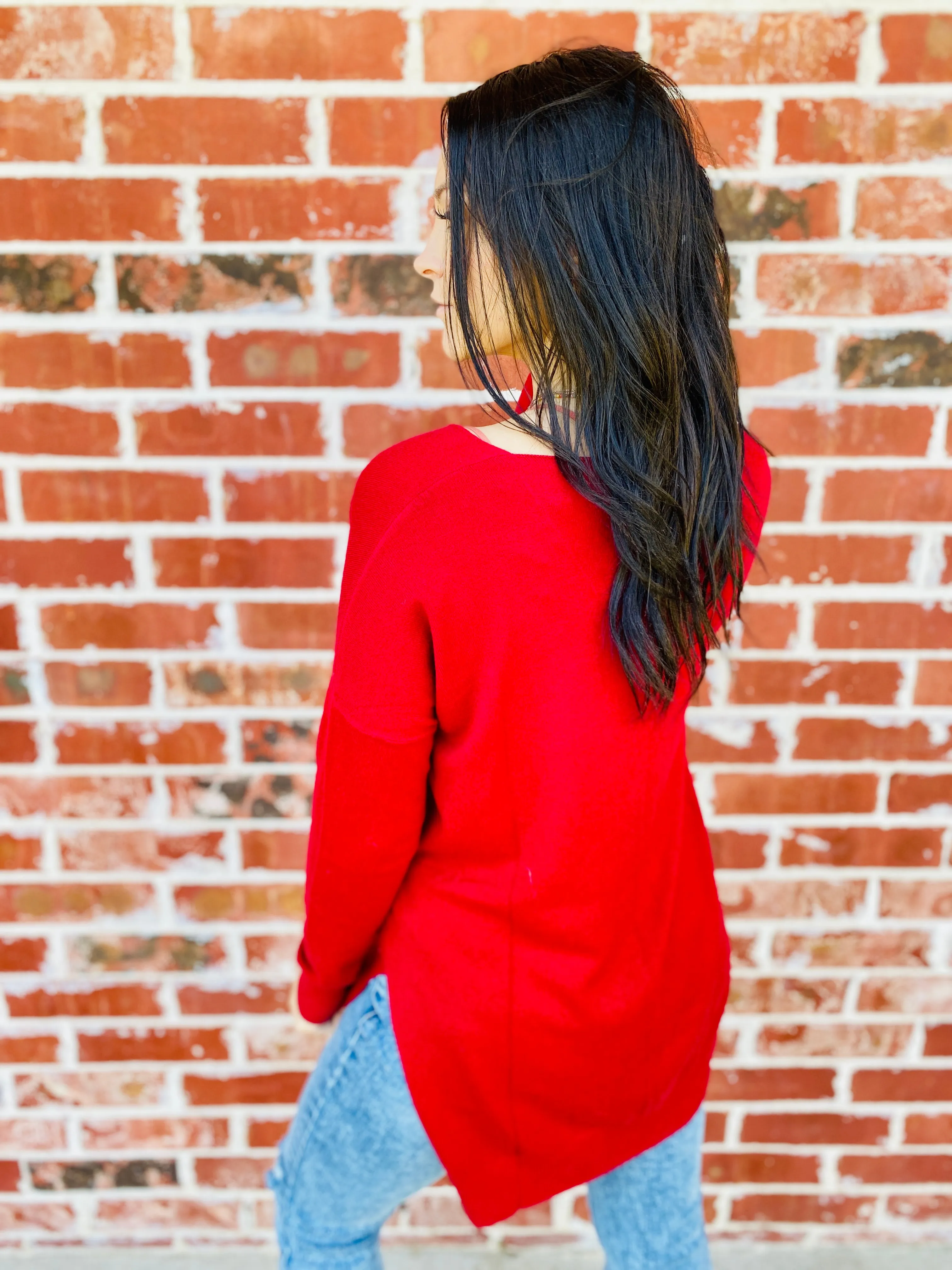 Sip & Relax Hi-Lo Long-sleeved Blouse- BURGUNDY