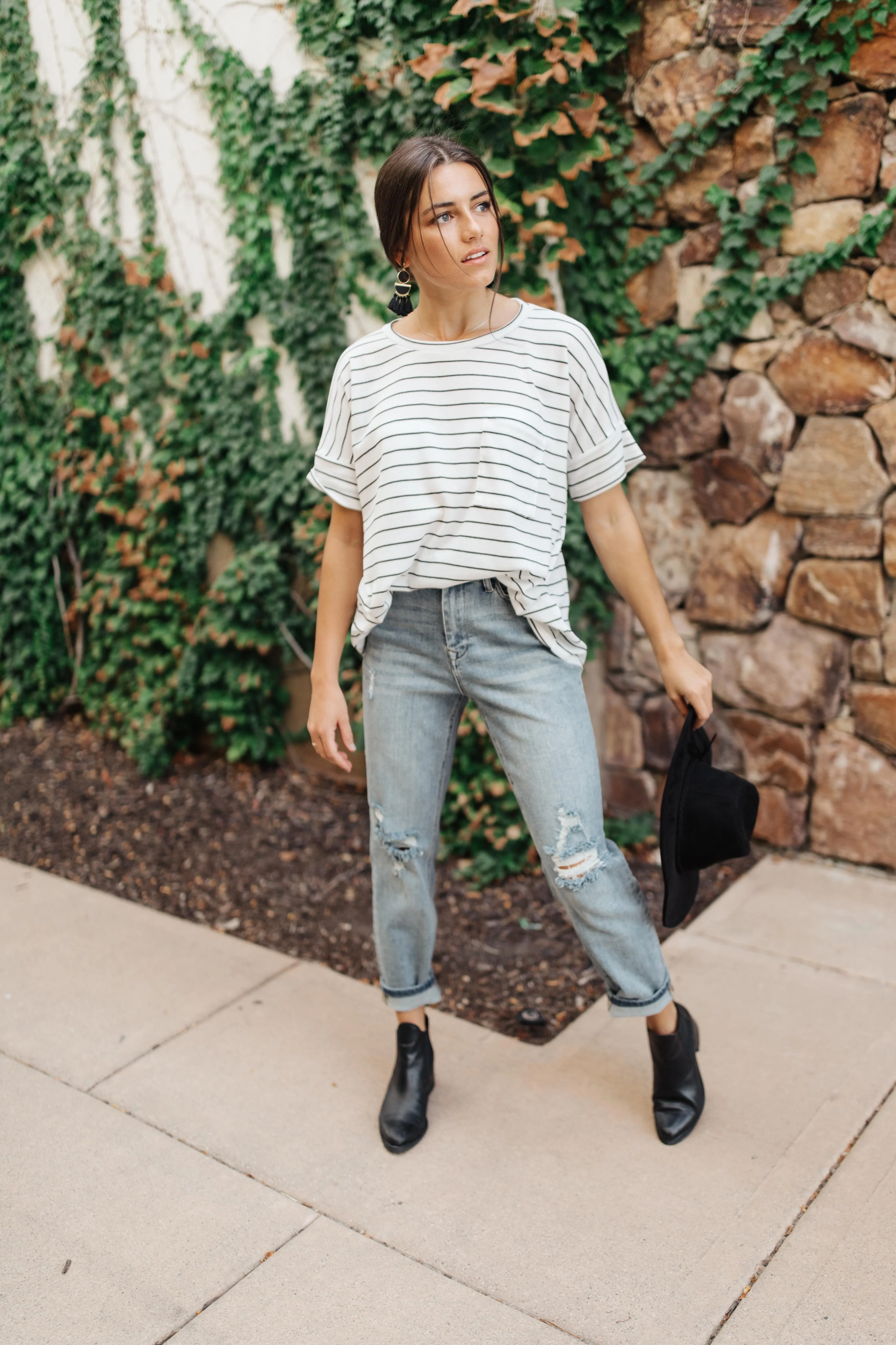 Tow The Line Striped Tee In Off White