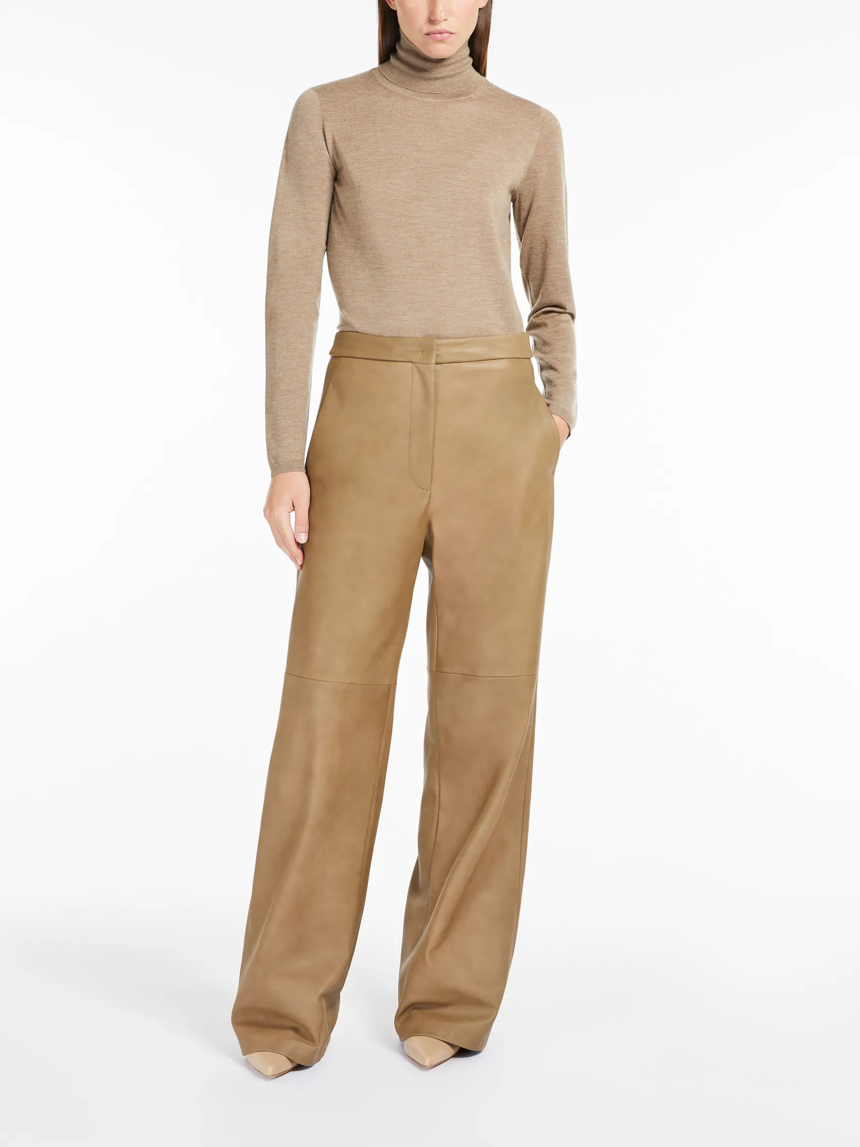 Veloce lightweight cashmere turtleneck