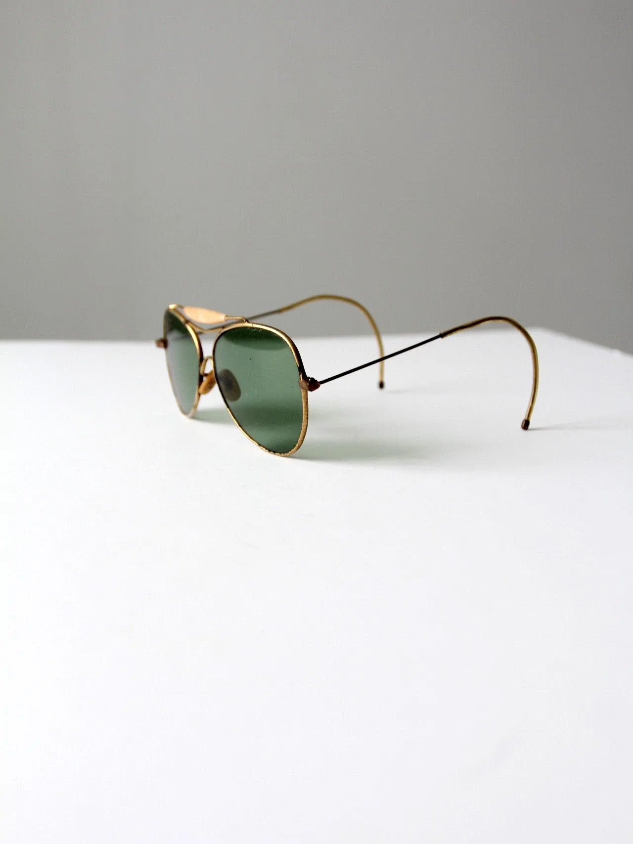 vintage aviator sunglasses